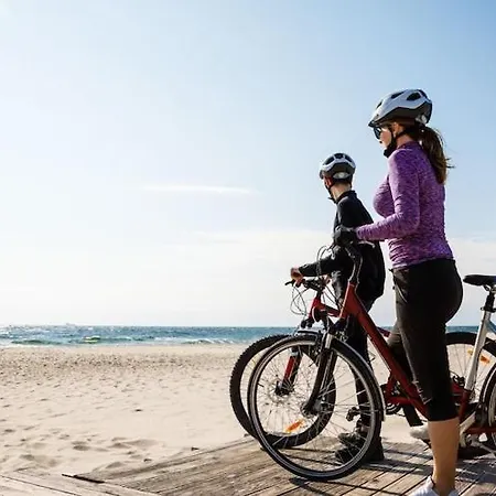 Spacious With Sauna,