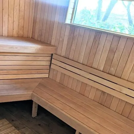 Spacious With Sauna, * コウォブジェク