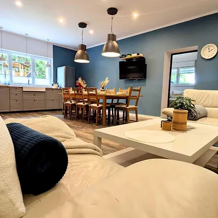 Spacious With Sauna,