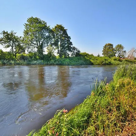 شقة Spacious With Sauna, *