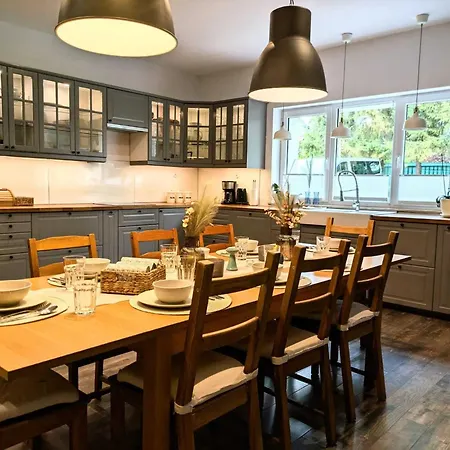 Spacious With Sauna, شقة كولوبرزيغ