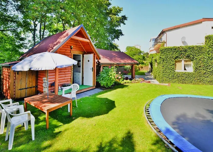 Spacious With Sauna, アパート *