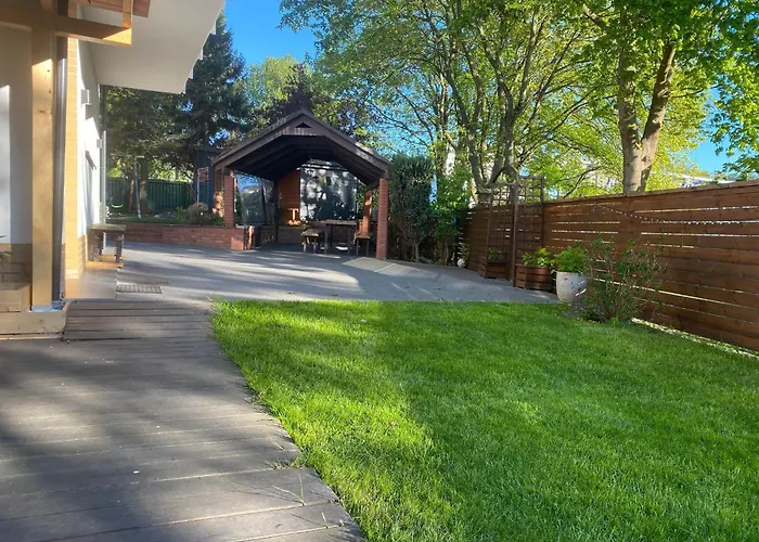 アパート Spacious With Sauna, *